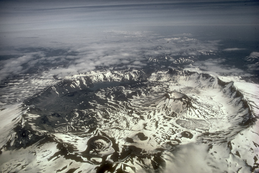 Aniakchak-caldera_alaska