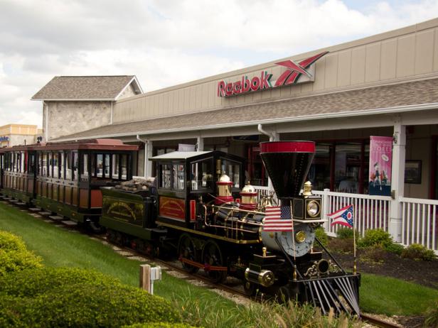 best-outlet-malls-lodi-station.rend.tccom.616.462